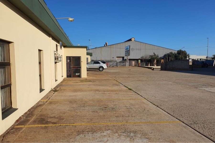 To Let commercial Property for Rent in Deal Party Eastern Cape